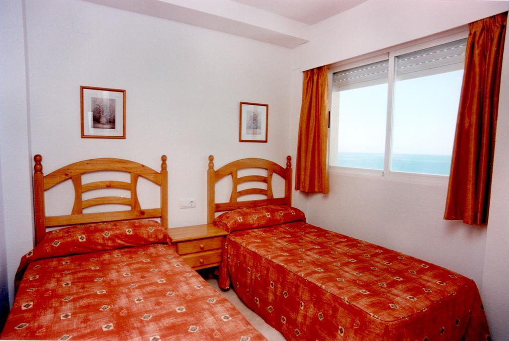 Apartamentos Turisticos Biarritz - Bloque I غانديا المظهر الخارجي الصورة
